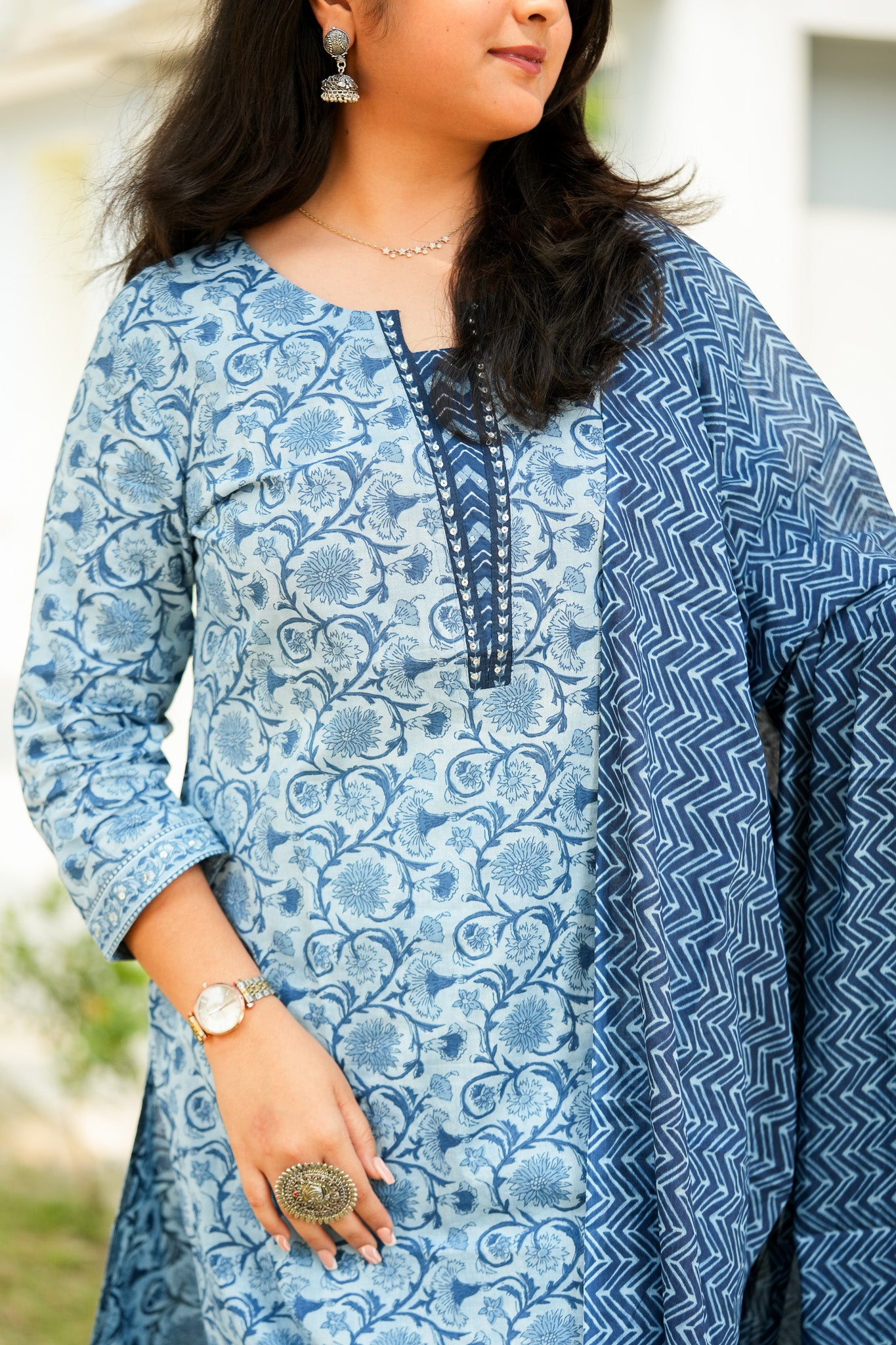 ADAVA- INDIGO BLUE KURTA SET WITH DUPATTA