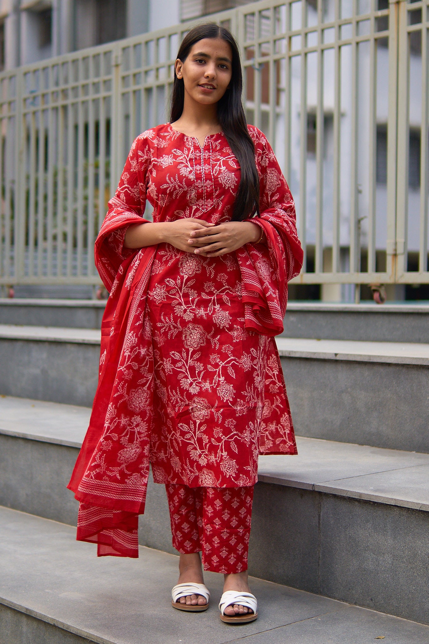 Aisha-Red floral cotton kurta set