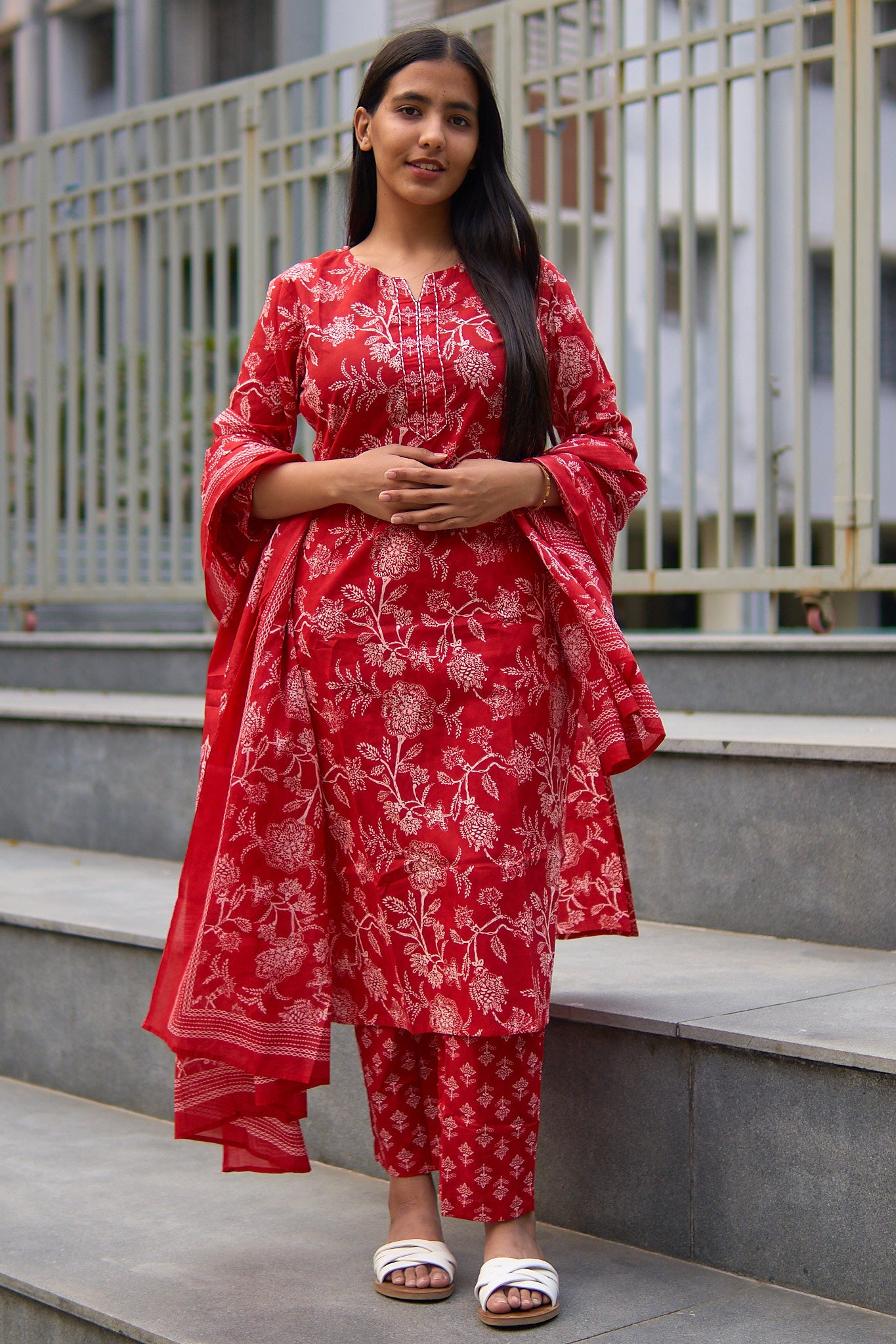 Aisha-Red floral cotton kurta set
