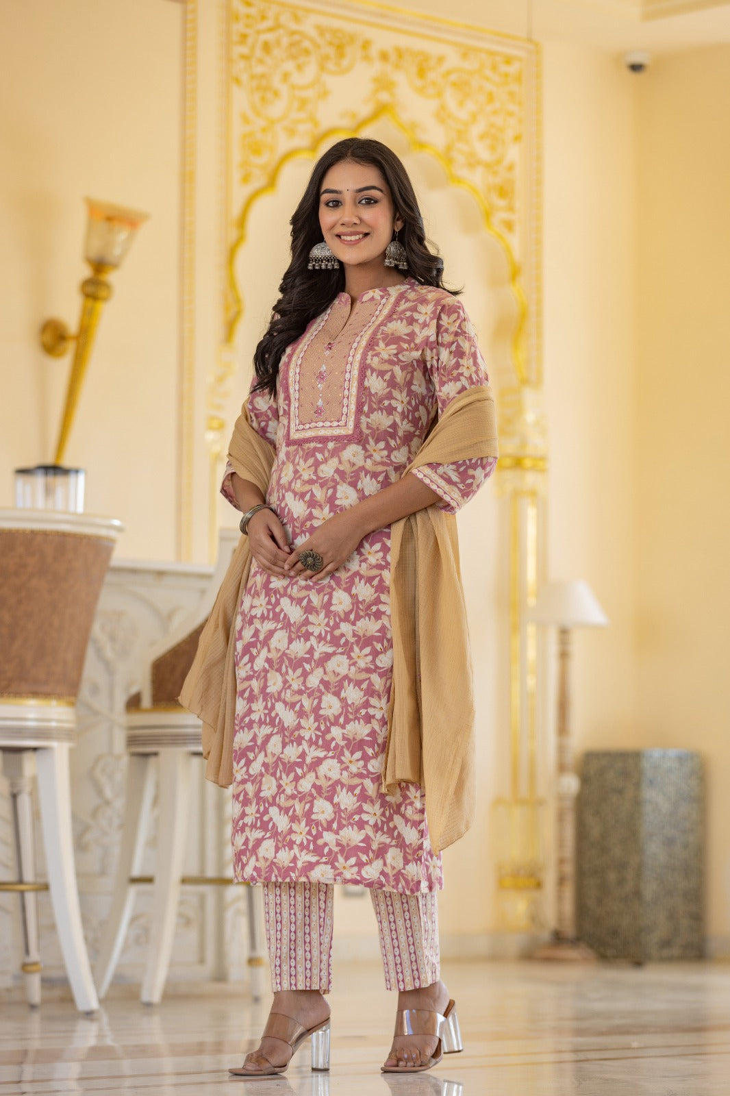 Anaya-Purple floral kurta set with neck embriodery