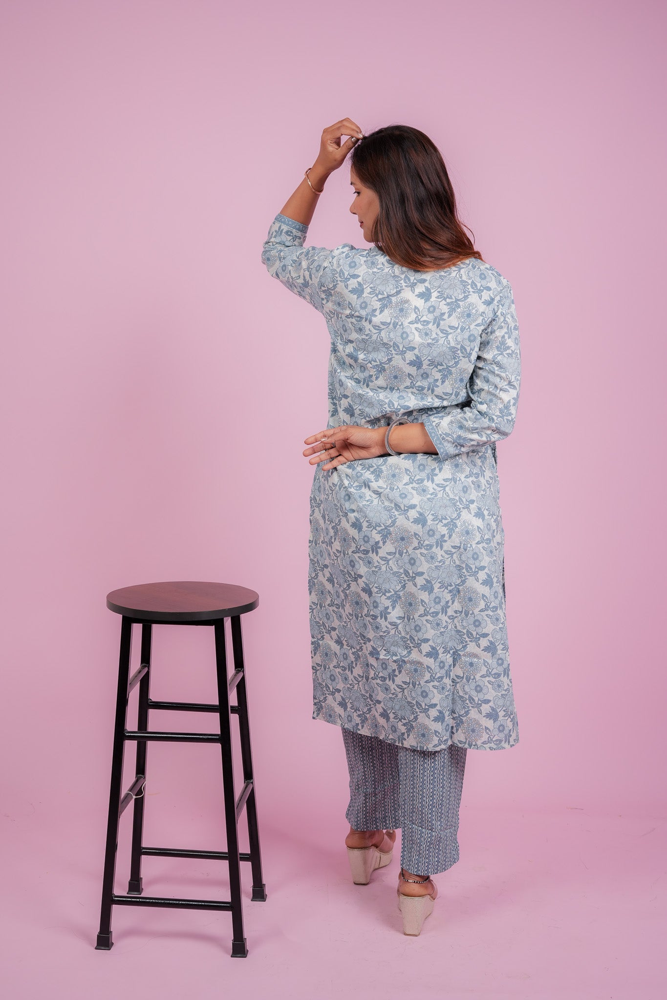 Antika-Powder blue with neck detailing straight cotton kurta set