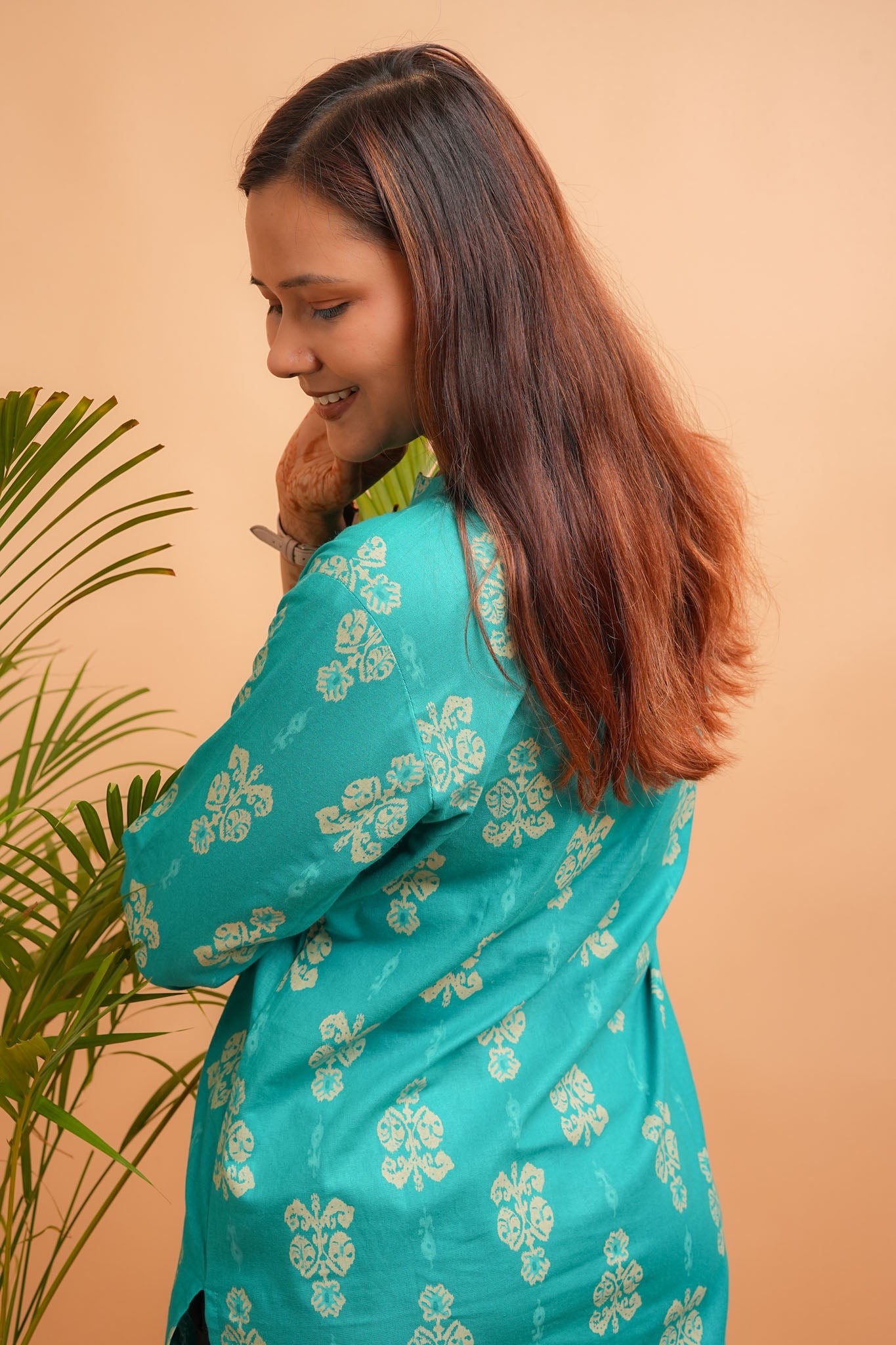 KAIRA- RAMA GREEN COTTON FLEX KURTA