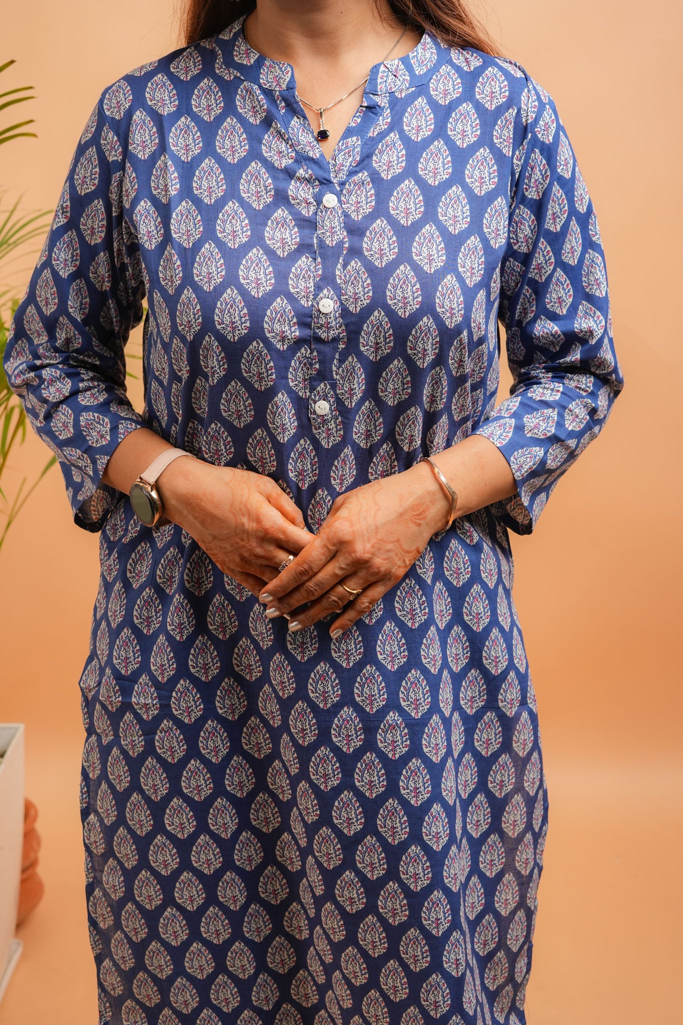 KAKSHI- NAVY COTTON MANDARIN KURTA