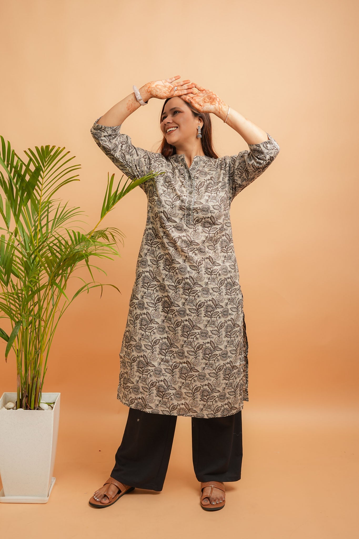 Kaalaka-Cotton floral print brown kurta
