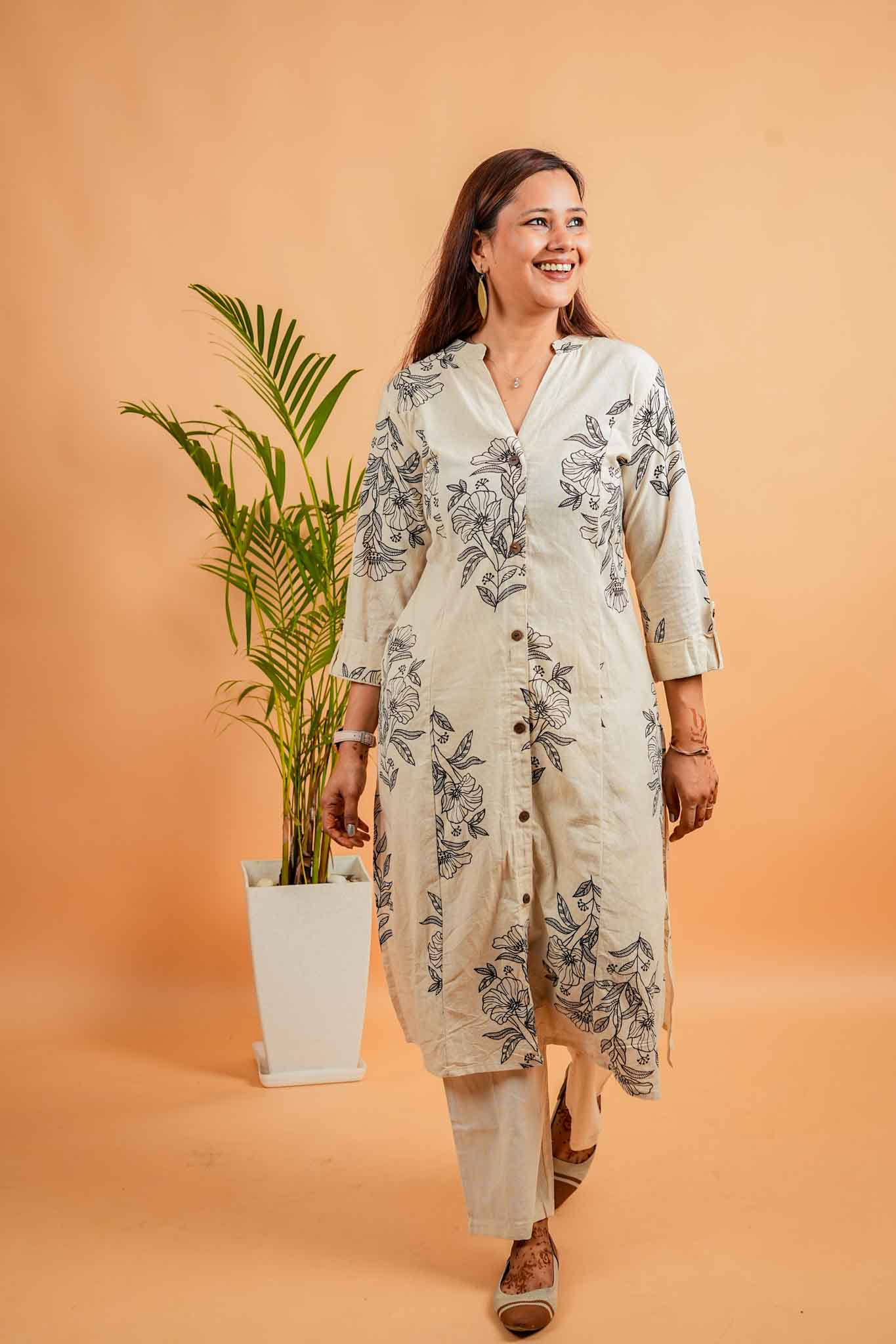 LIKA- NATURAL& BLACK COTTON FLEX CO-ORD SET