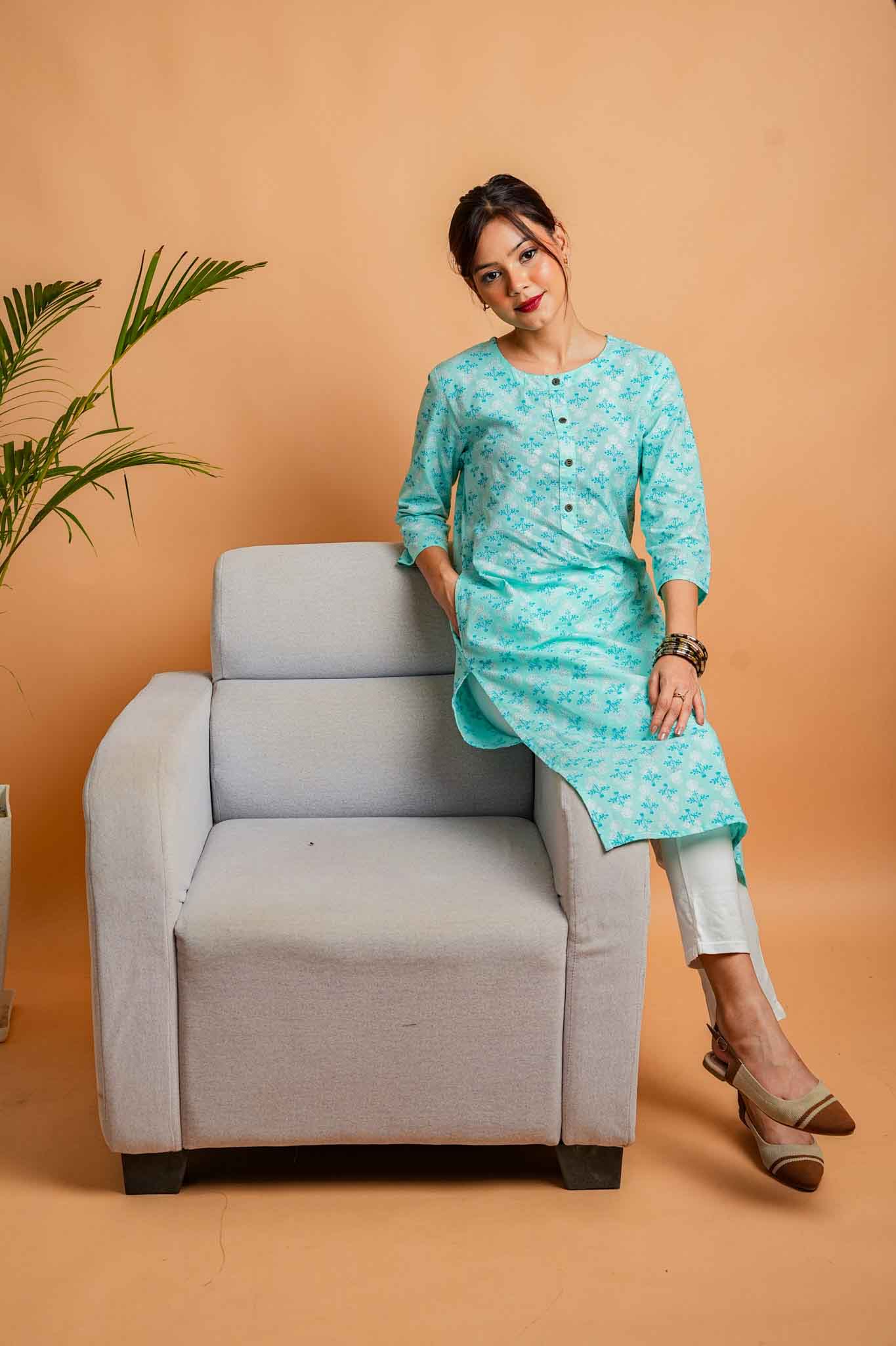 Kaamodi-Mint cotton kurta with silver foil print butti