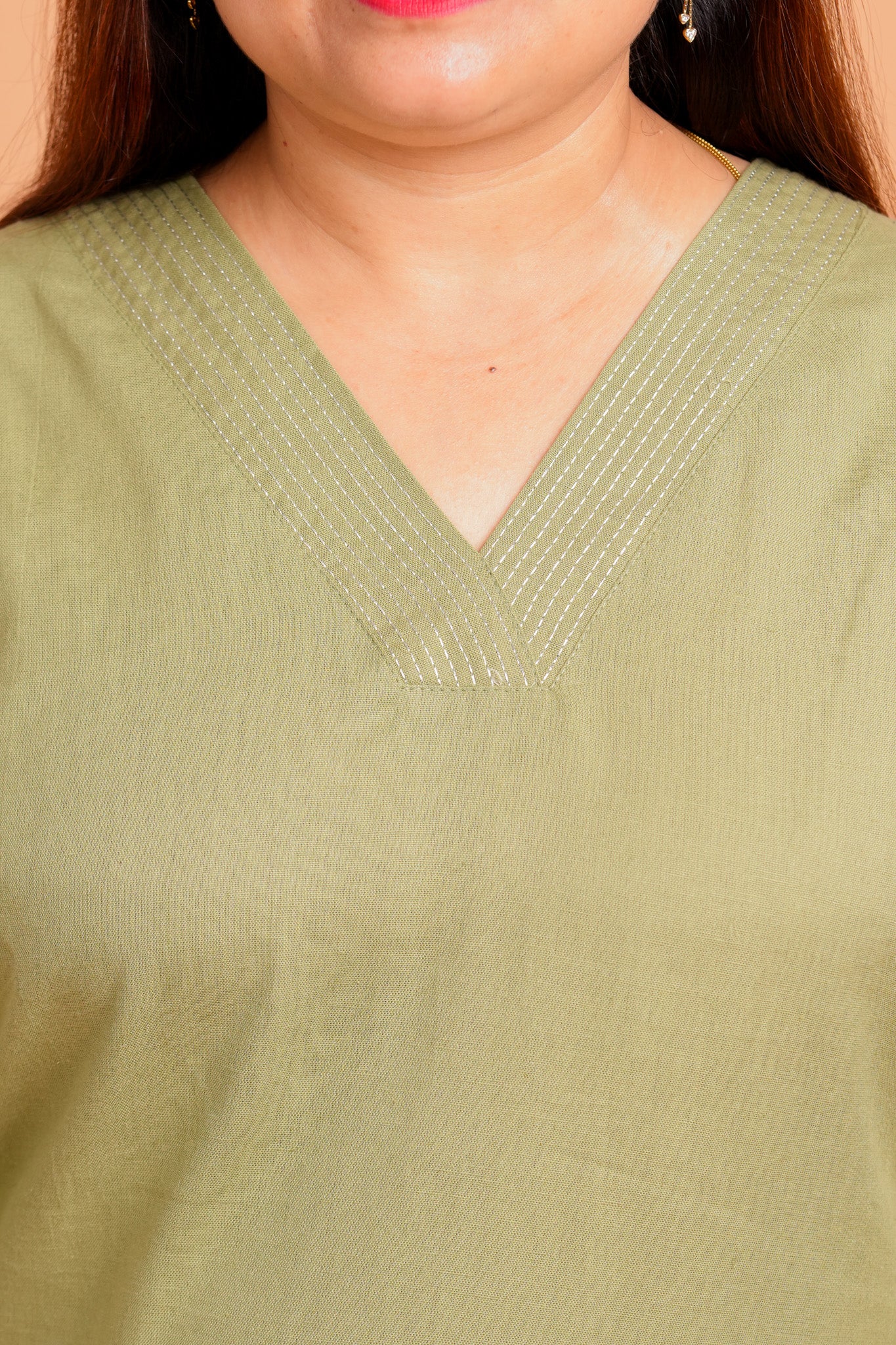 KYLA- OLIVE GREEN V- NECK KURTA