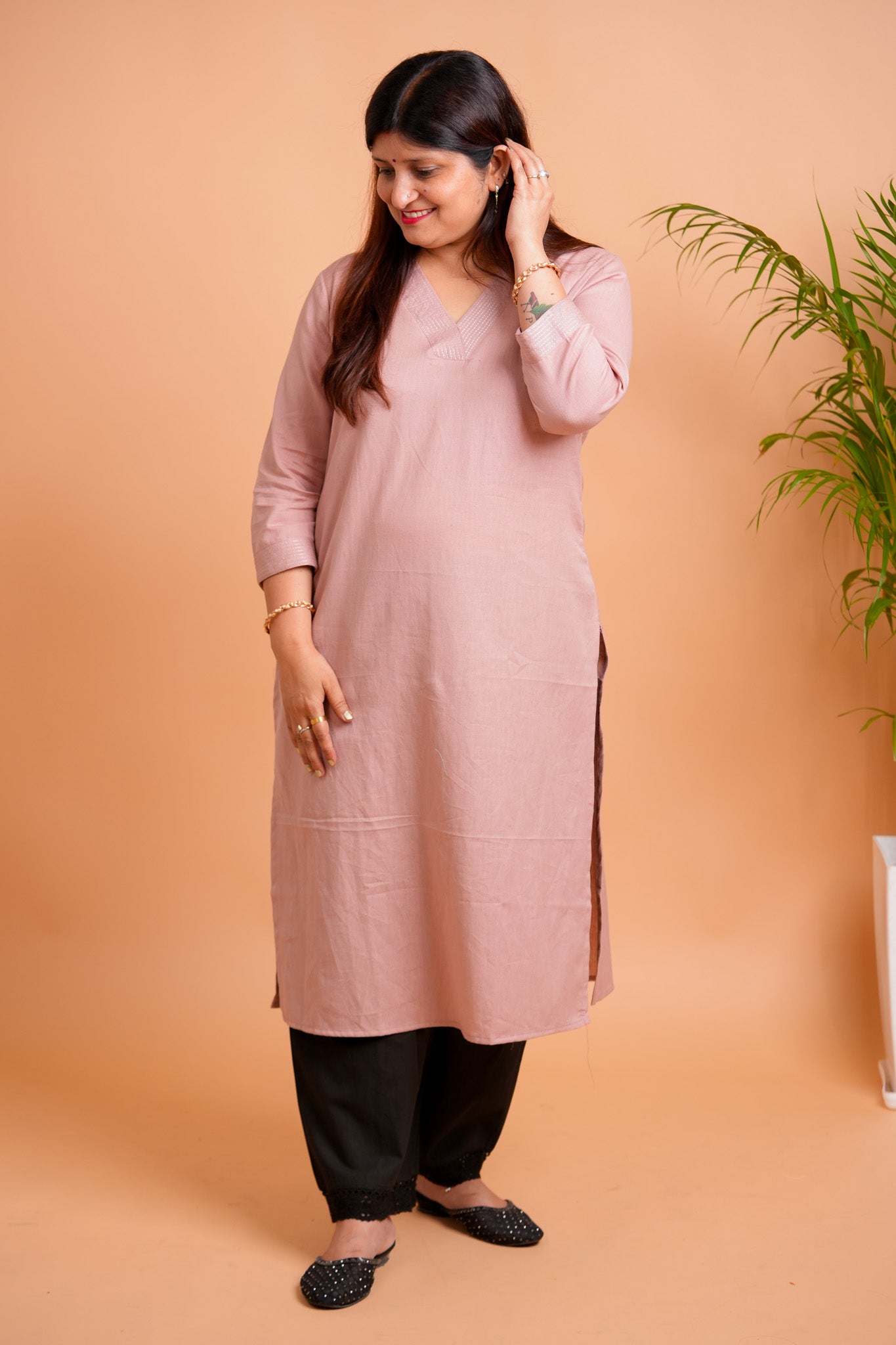 KYRA- PEACH V-NECK KURTA