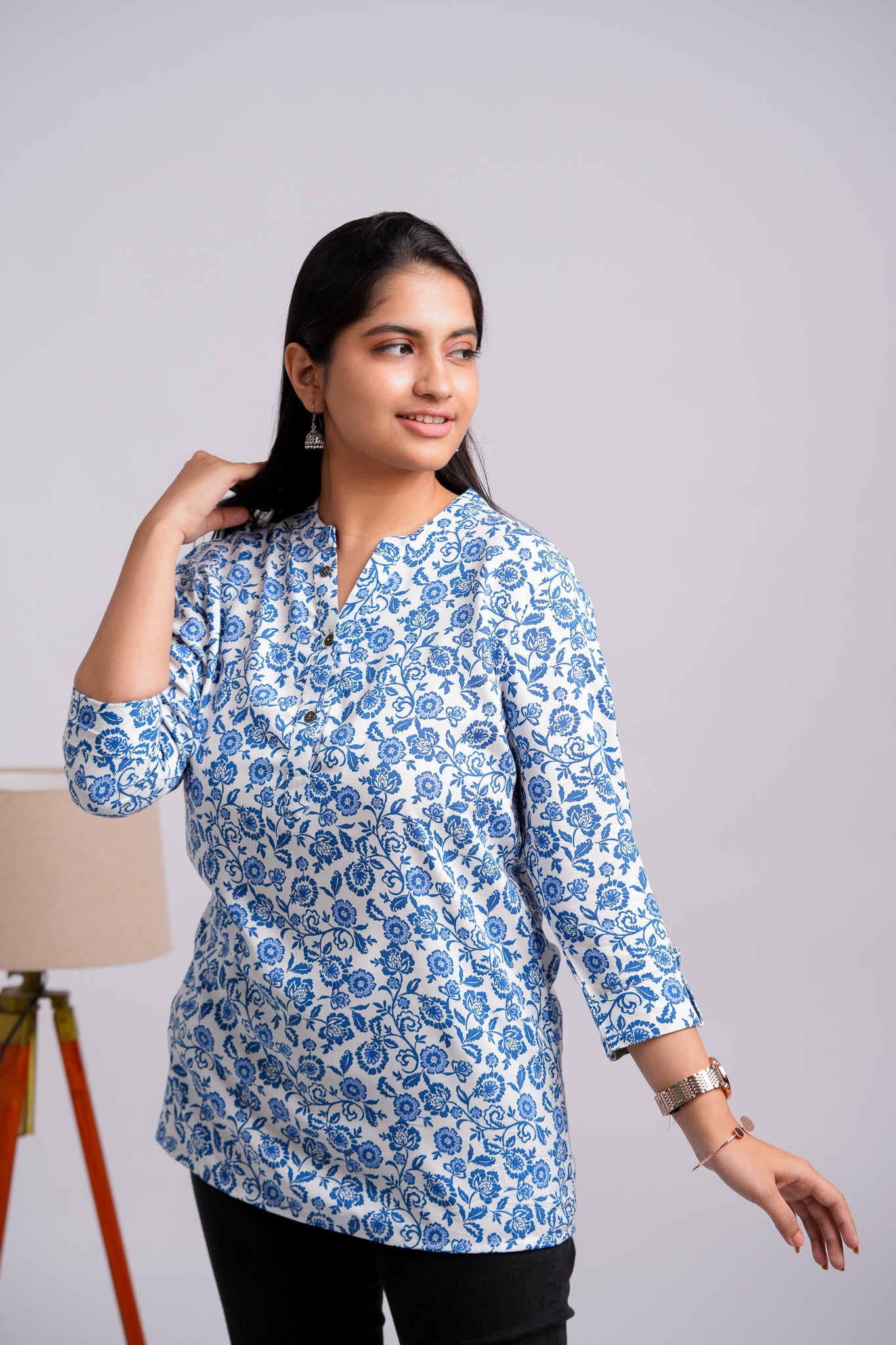 PRATVI-WHITE AND DARK BLUE RAYON TUNIC