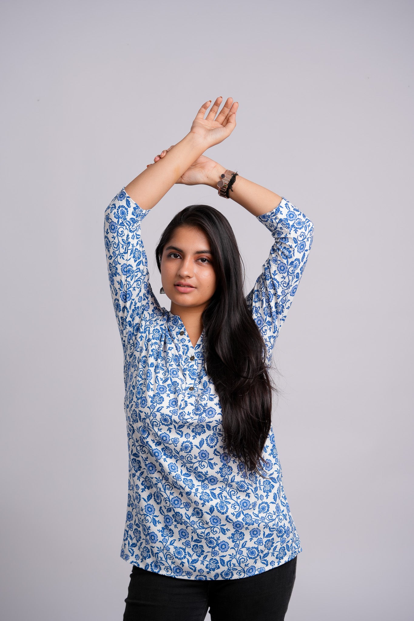 PRATVI-WHITE AND DARK BLUE RAYON TUNIC