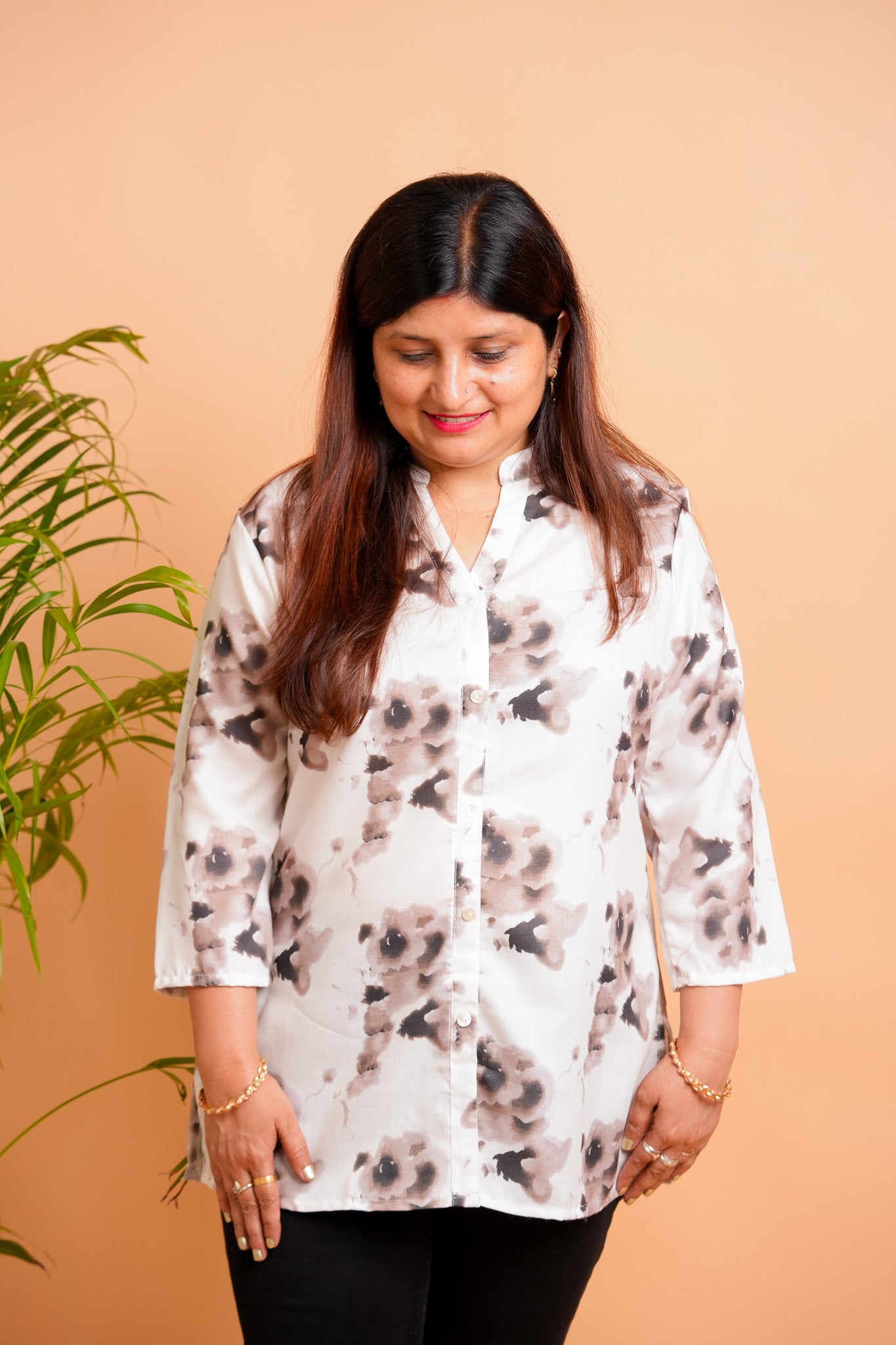 PAKSHI- OFF-WHITE AND DARK GREY TUNIC
