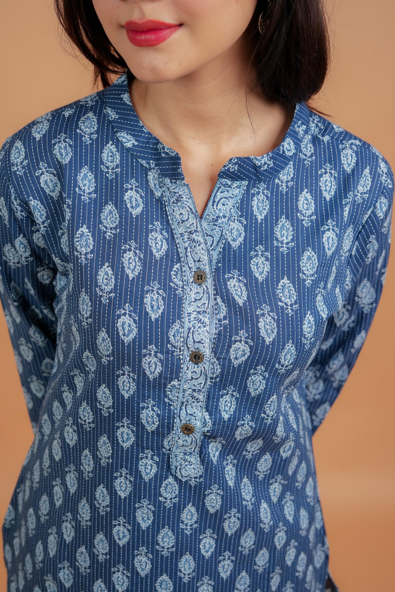 Kaakali-Indigo cotton katha kurta
