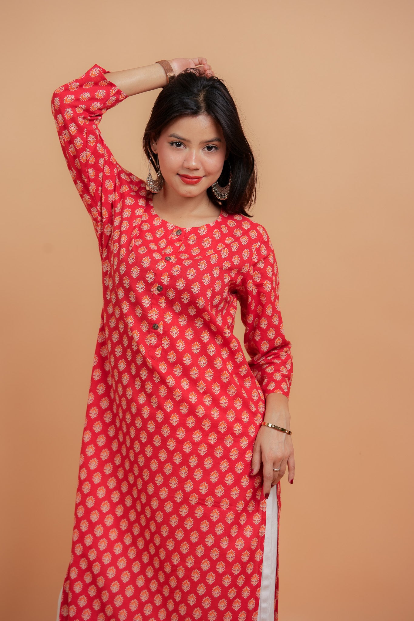 KANTHIA- RED COTTON KURTA WITH BOOTI