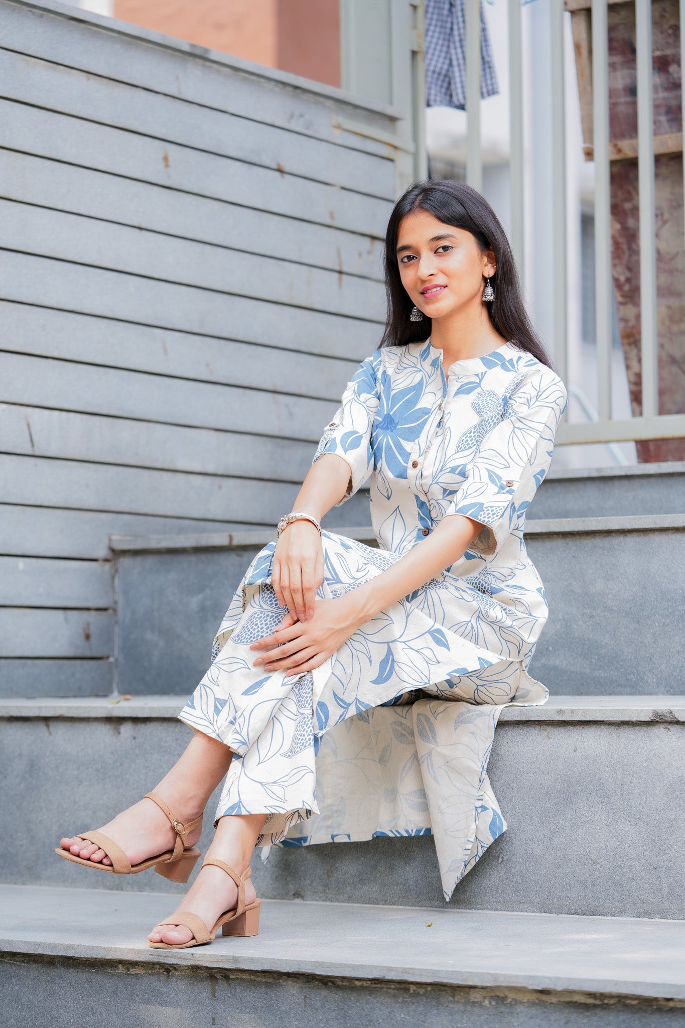 LATHYA - BLUE COLOUR CO-ORD SET WITH BAND COLLAR