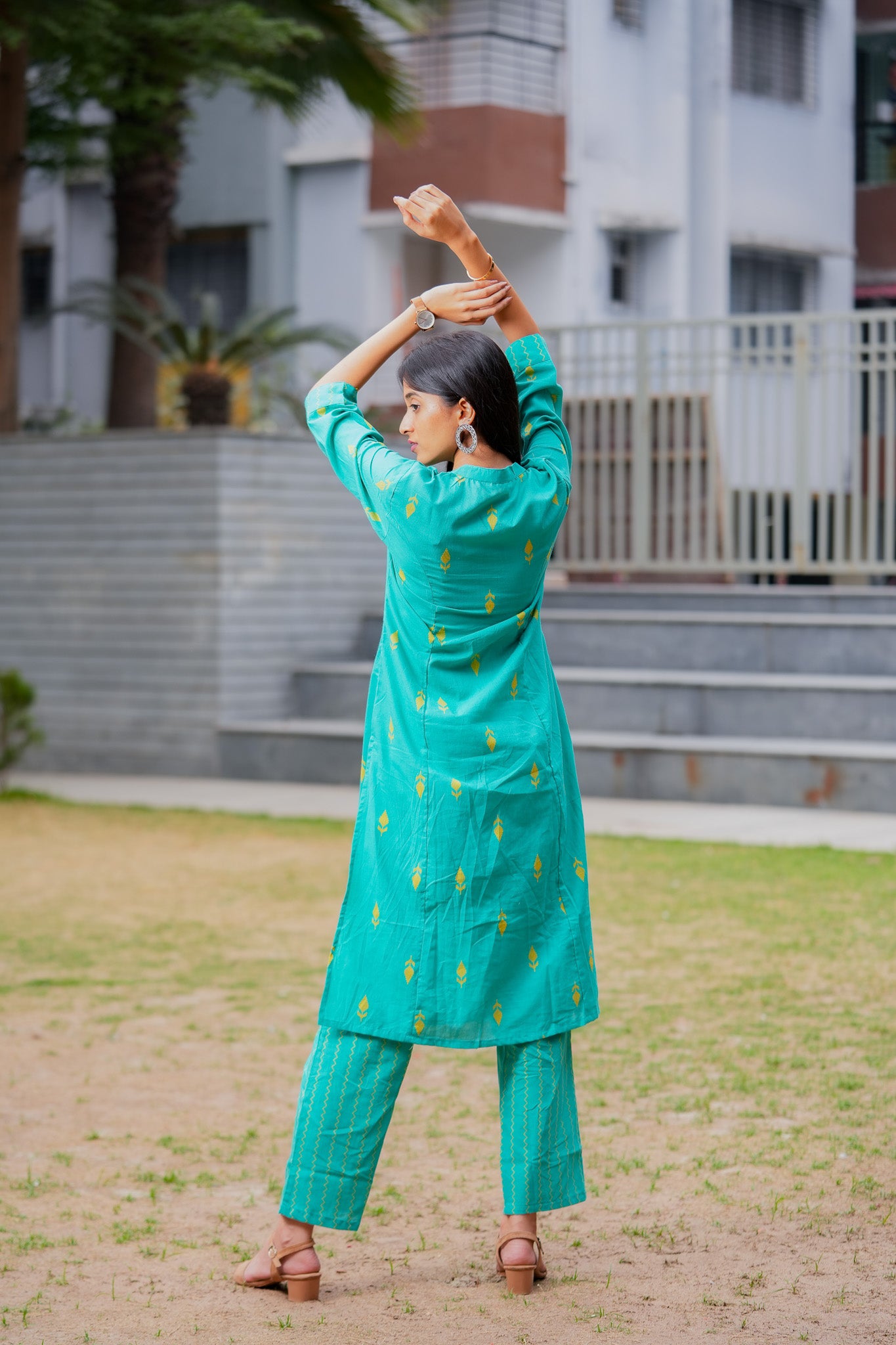 LIKHIT - HANDLOOM TURQUOISE KURTA PANT