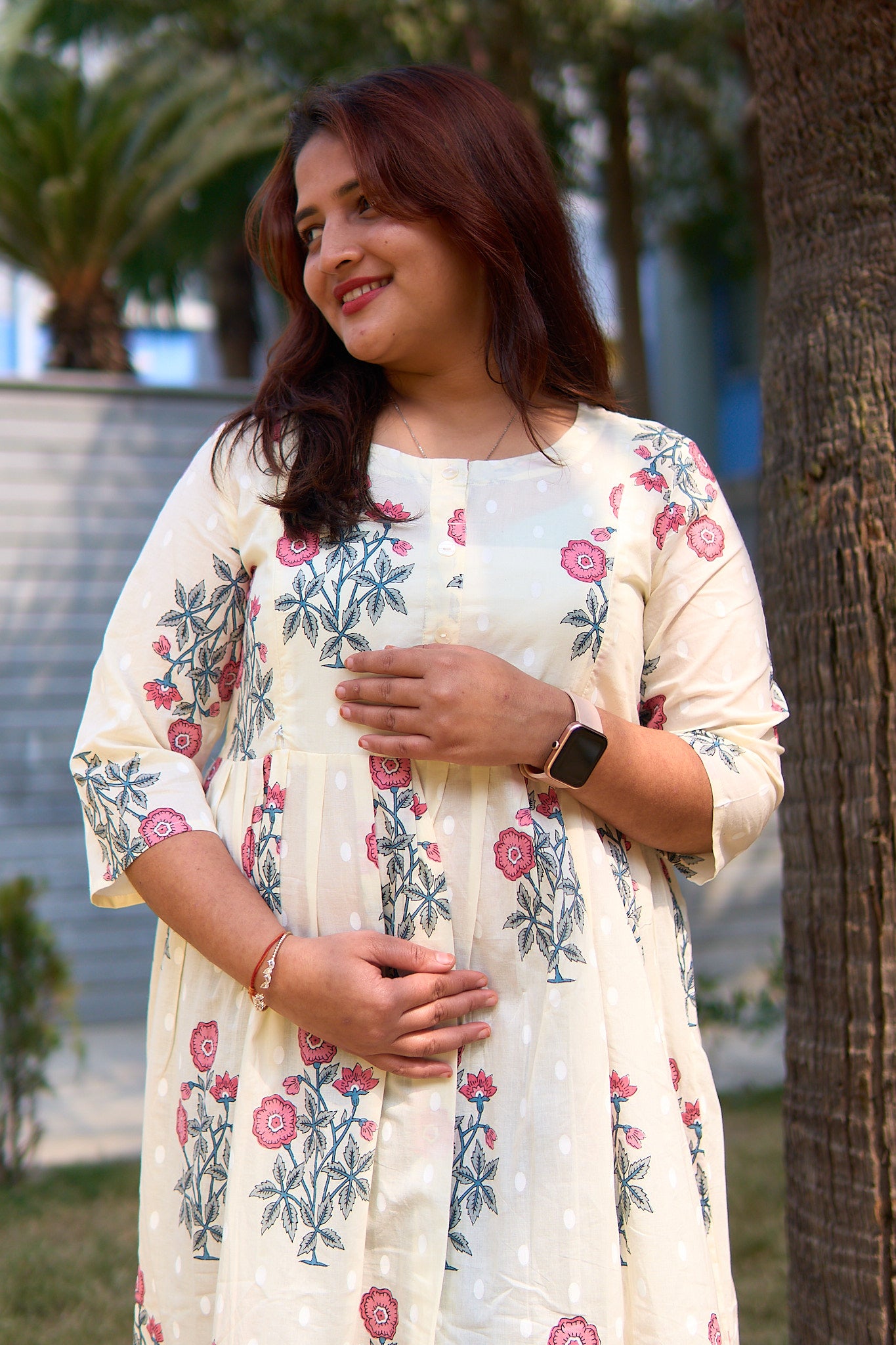 Mahira-Cream and big pink booti maternity and nursing kurta