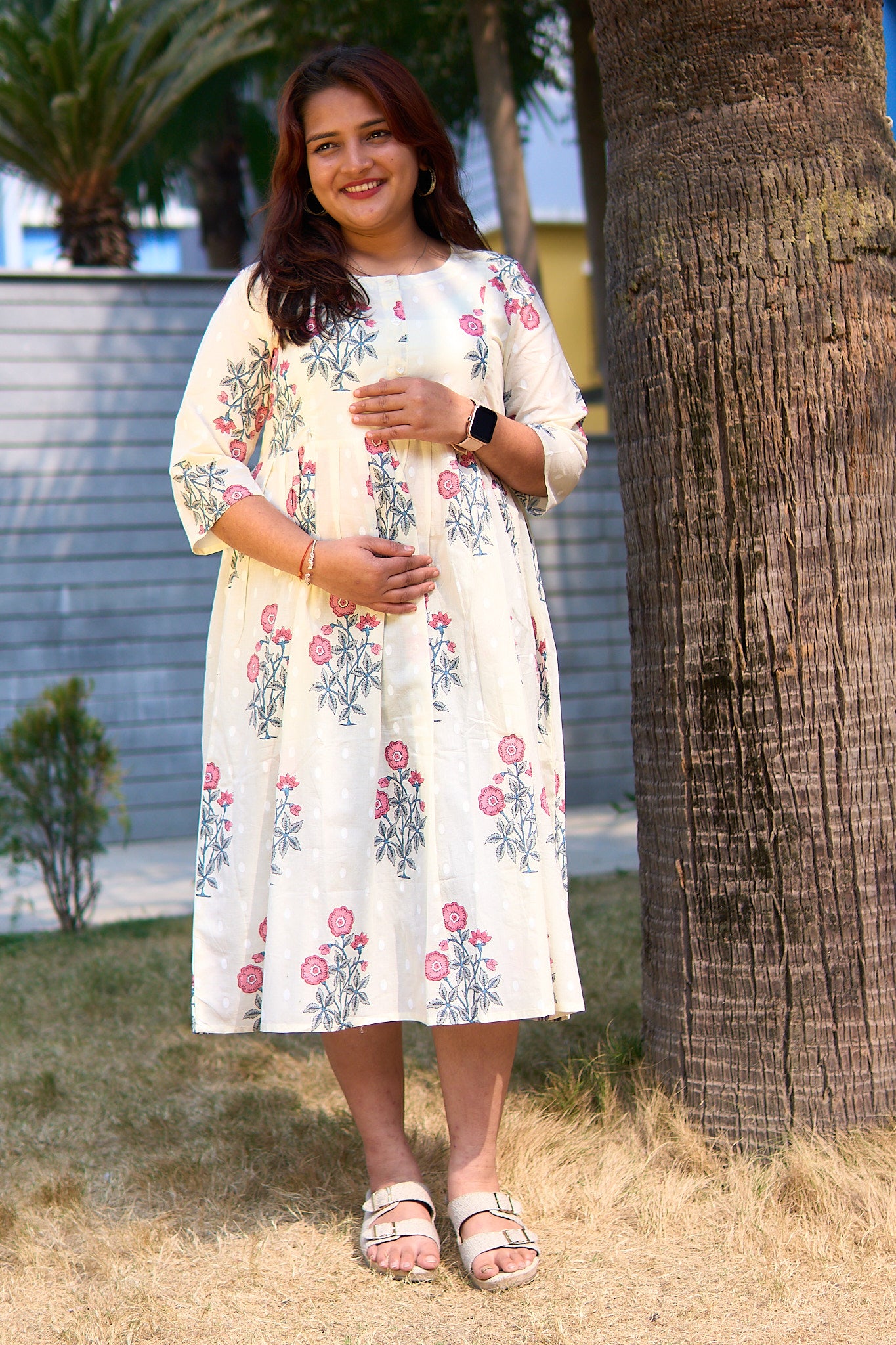Mahira-Cream and big pink booti maternity and nursing kurta