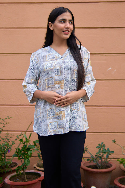 Pihu-White printed tunic