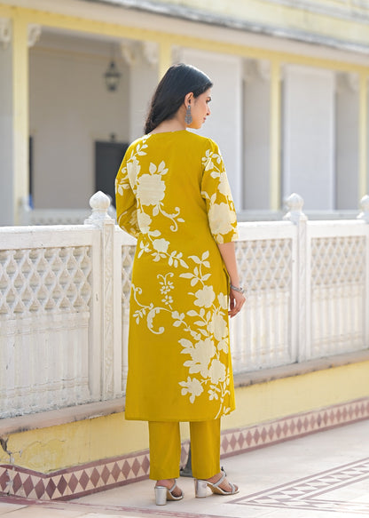 Ashi-Mustard v neck kurta set