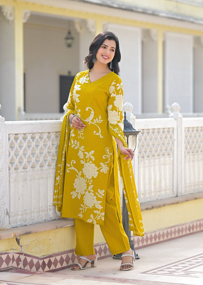 Ashi-Mustard v neck kurta set