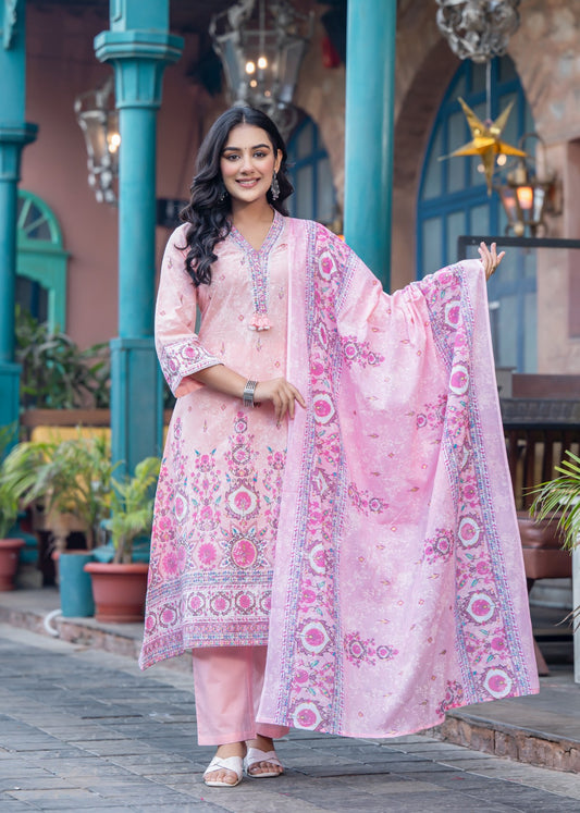 Aadriti-Peach A-line kurta set.