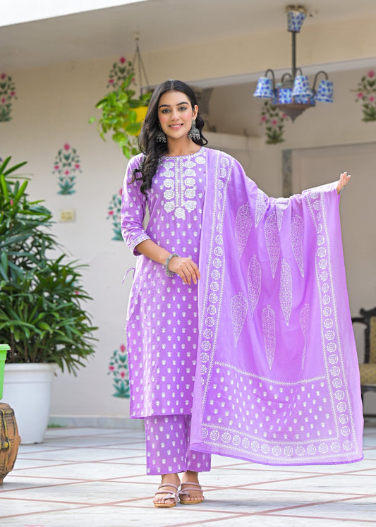 Aarchi-Lavender cotton straight kurta set with embriodered neckline