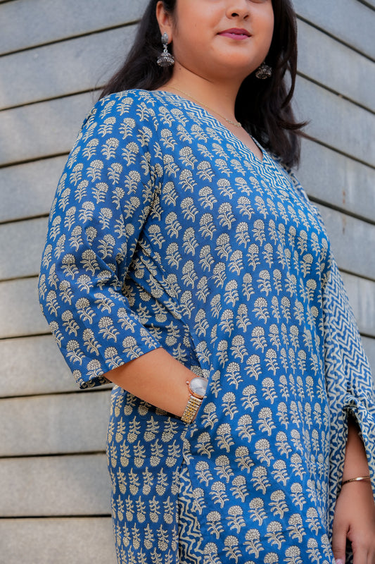 ADHISA- NAVY KURTA SET WITH DUPATTA