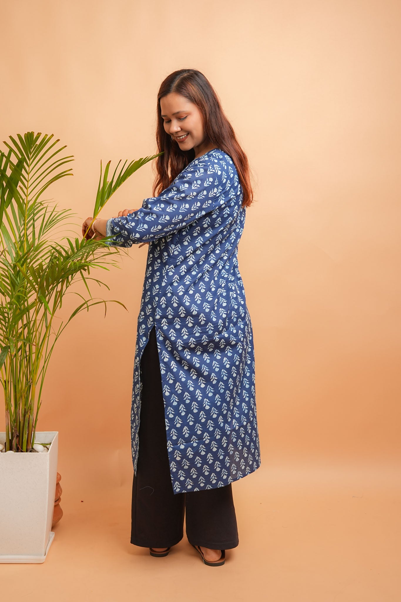 KANVI- NAVY BLUE COTTON KURTA