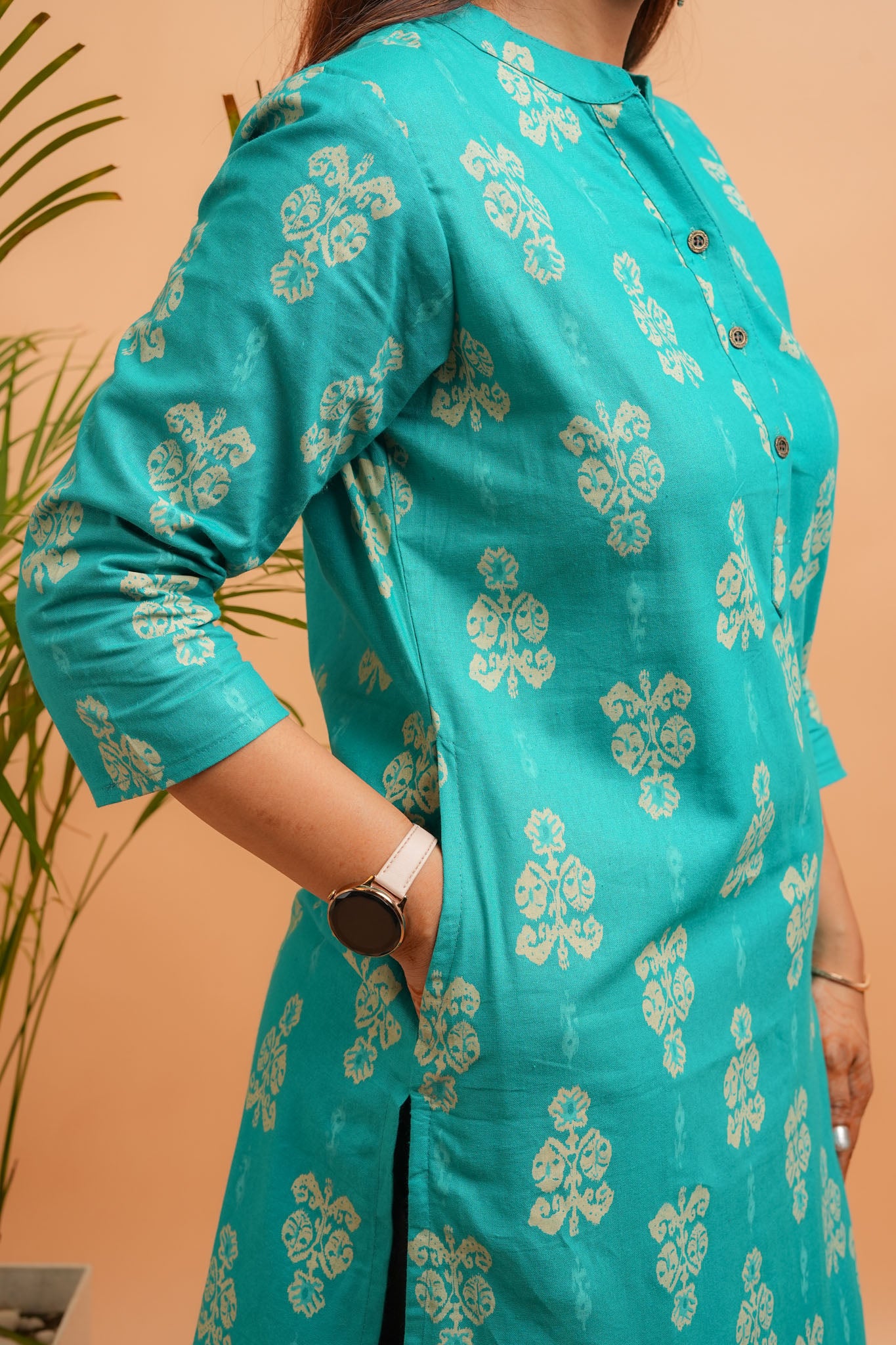 KAIRA- RAMA GREEN COTTON FLEX KURTA