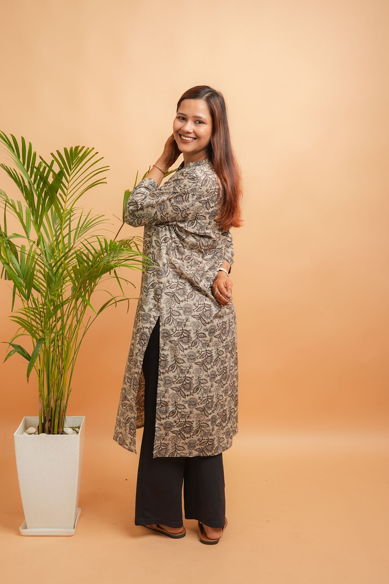 Kaalaka-Cotton floral print brown kurta