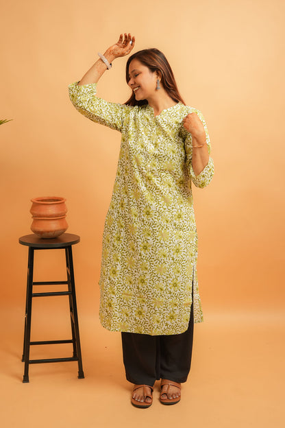 Kabani-Green cotton flex straight kurta