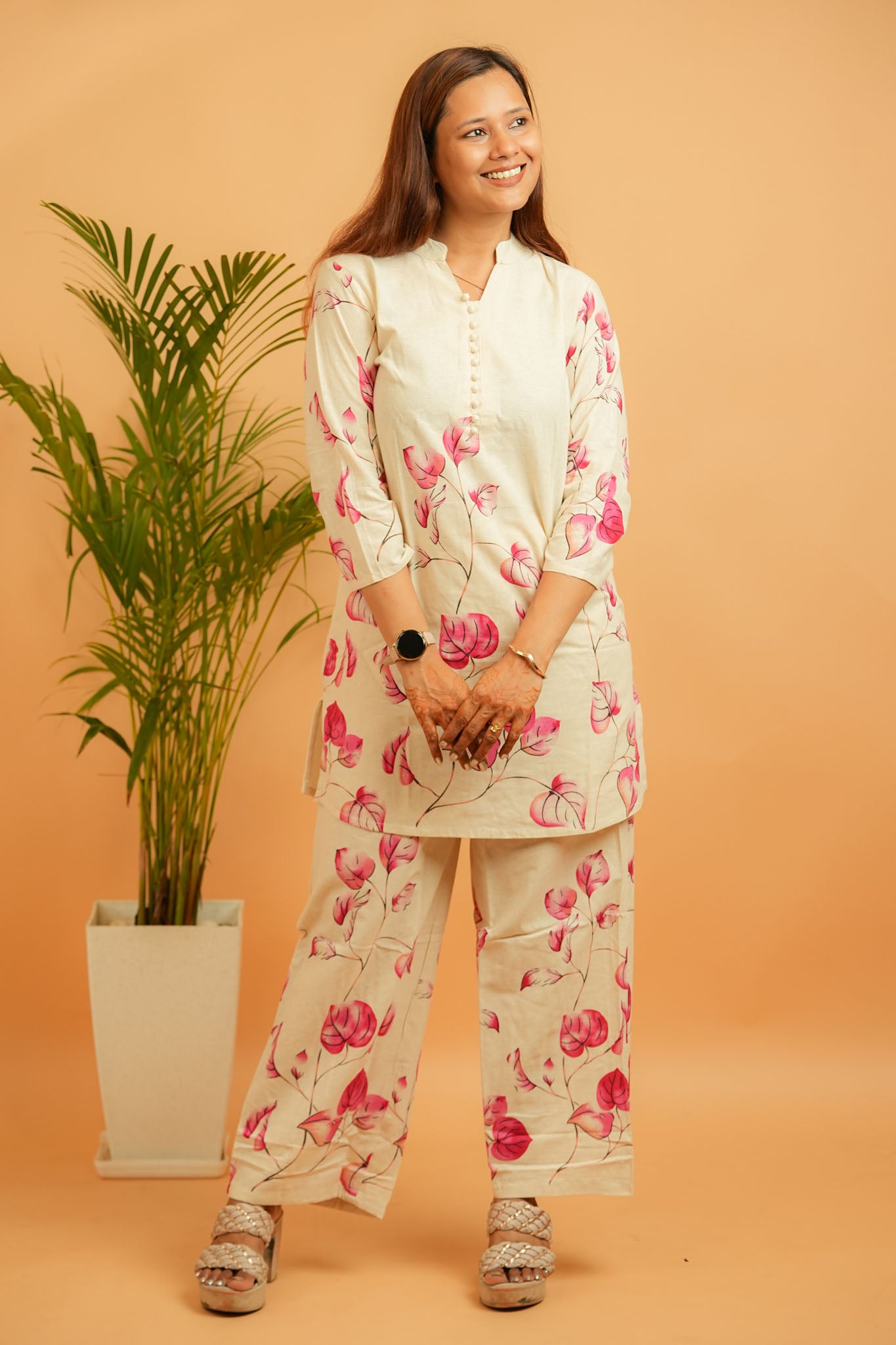 LAKHI- NATURAL & PINK COTTON FLEX CO-ORD SET