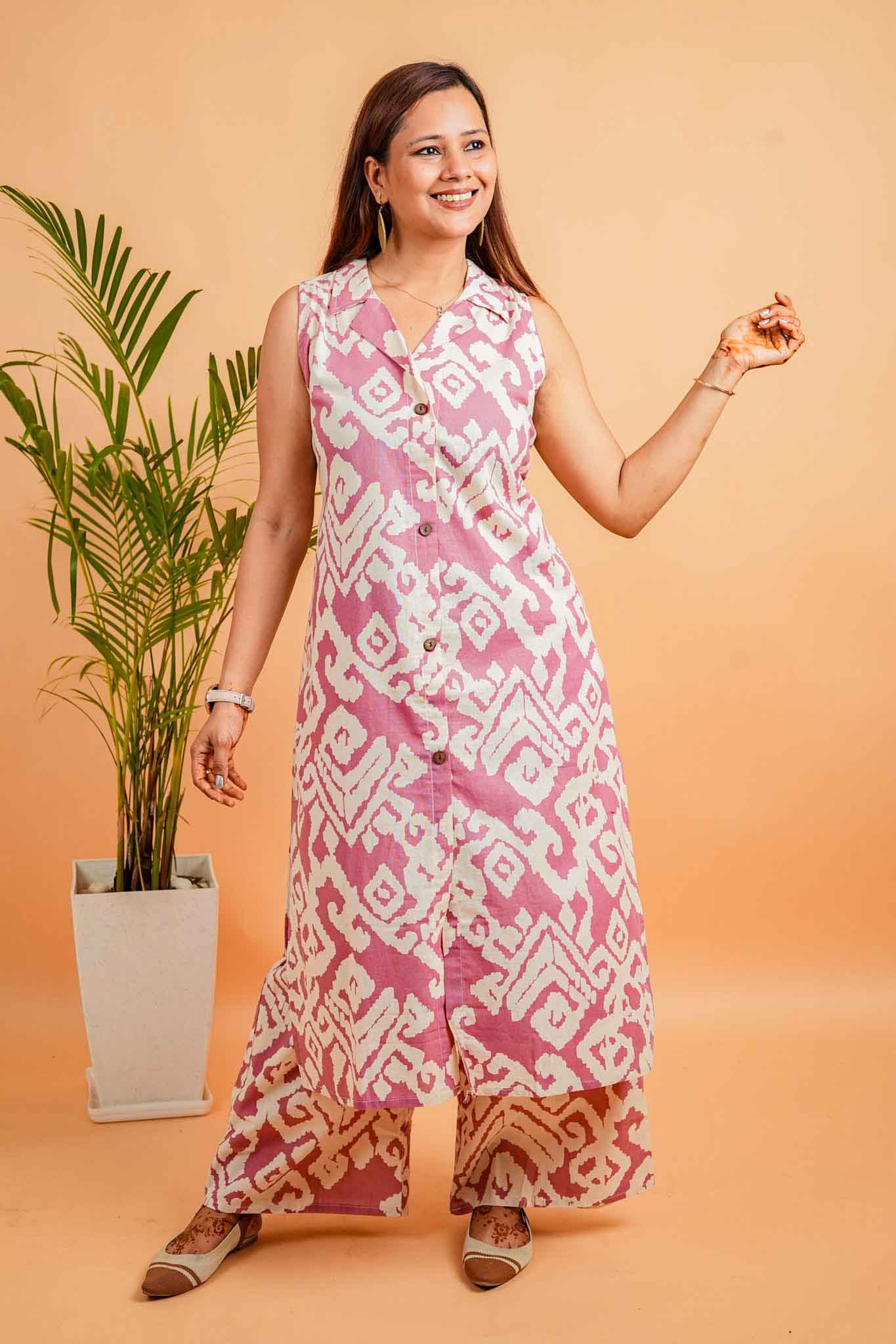 LADLA - PURPLE COLOUR CO-ORD SET WITH BAND COLLAR