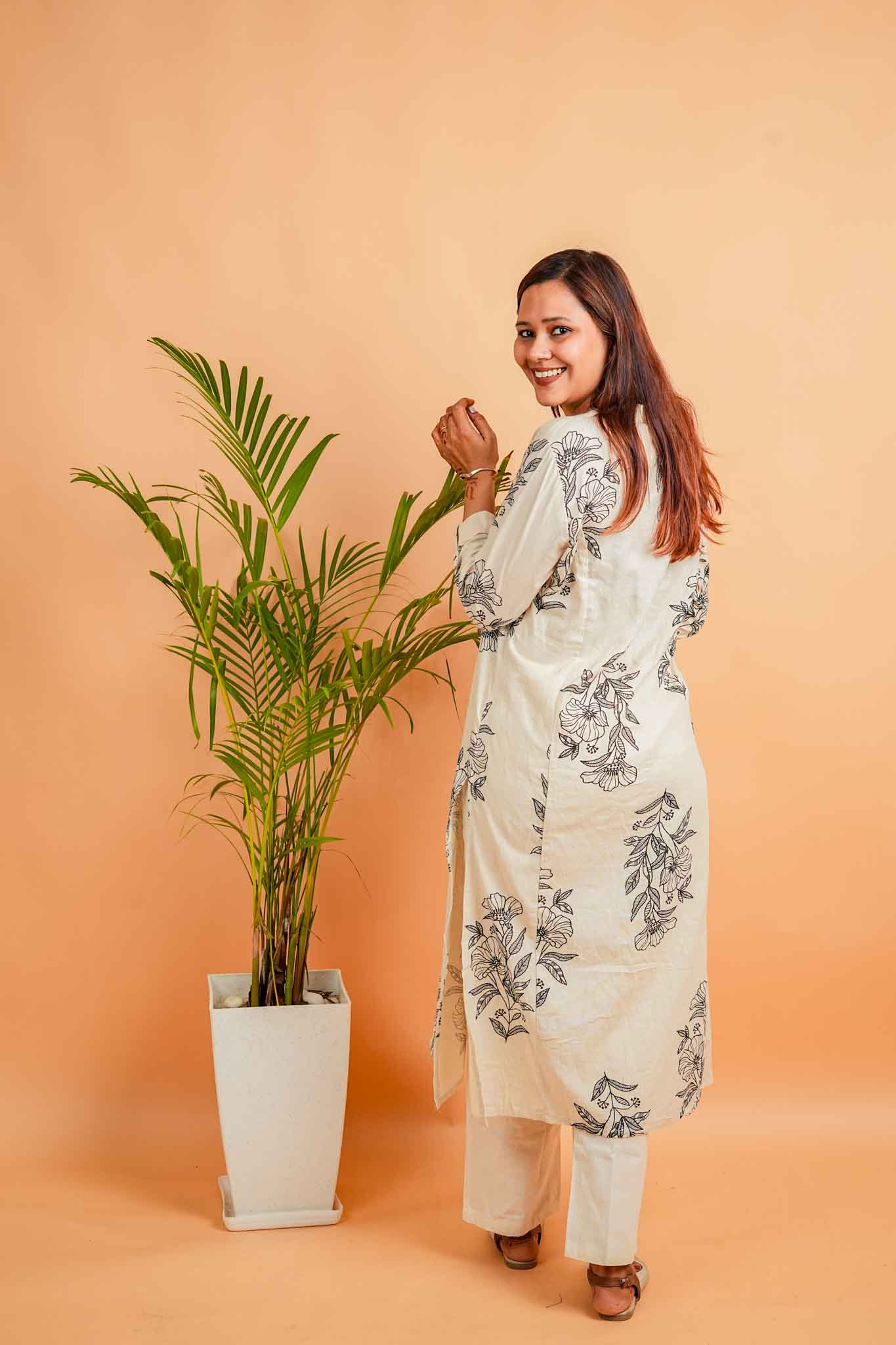 LIKA- NATURAL& BLACK COTTON FLEX CO-ORD SET