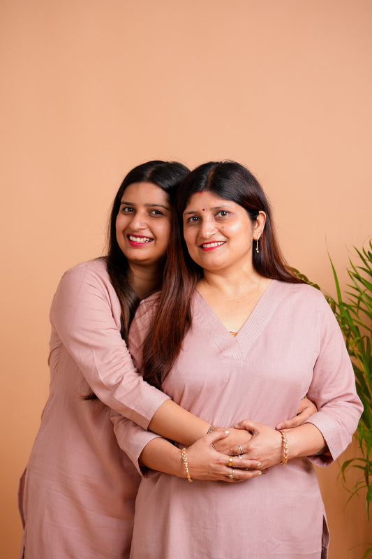 KYRA- PEACH V-NECK KURTA