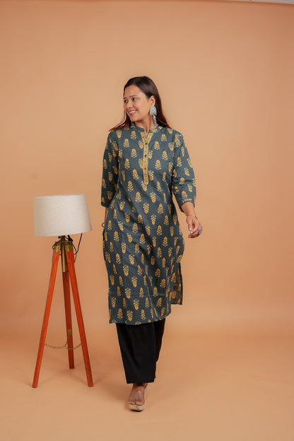 Kaamana-Teal cotton katha with yellow booti straight kurta