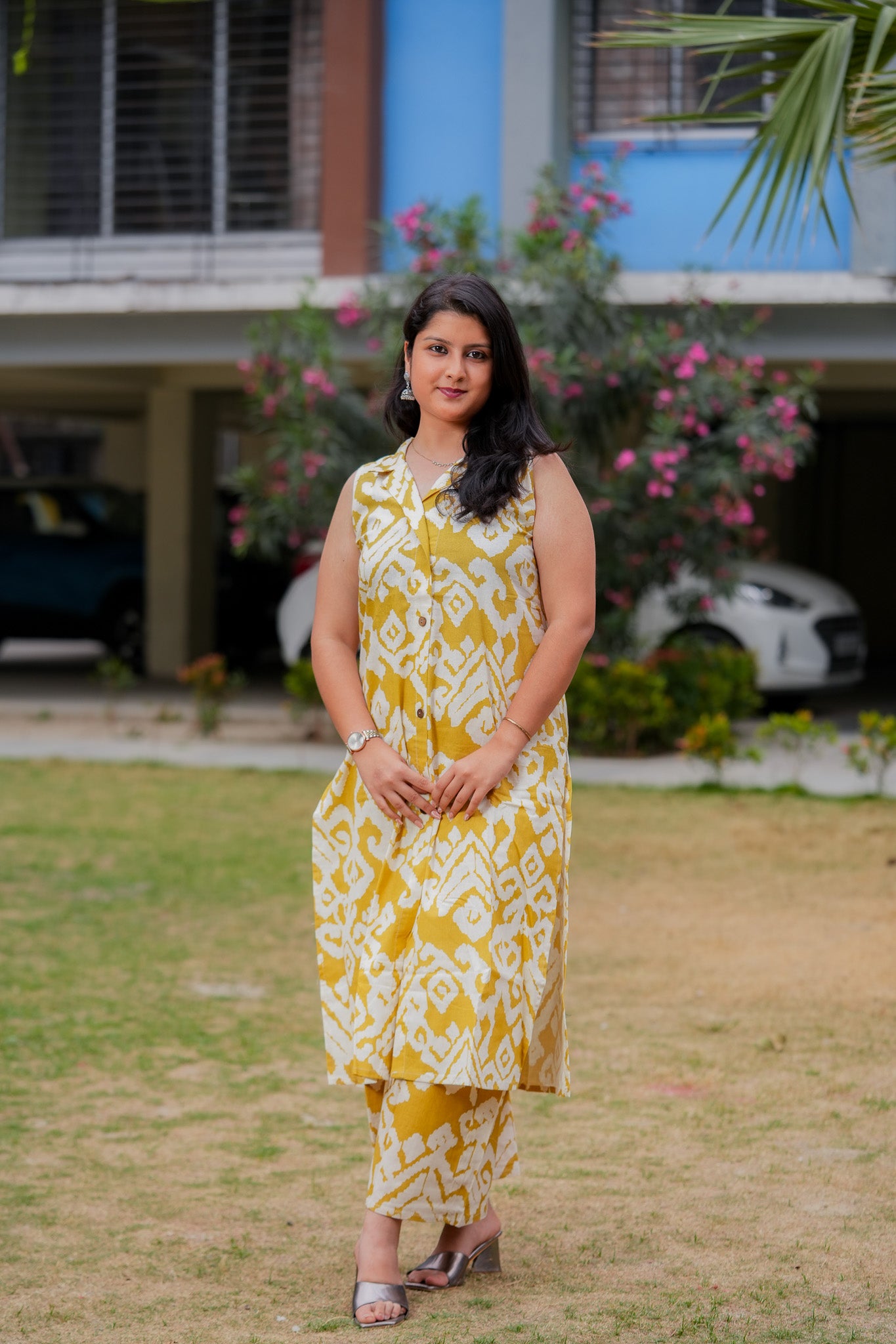 LAGVI - MUSTARD COLOUR CO-ORD SET WITH BAND COLLAR