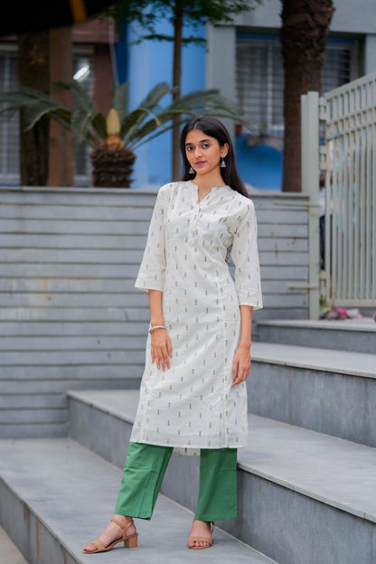 LARYA - HANDLOOM WHITE AND GREEN KURTA PANT