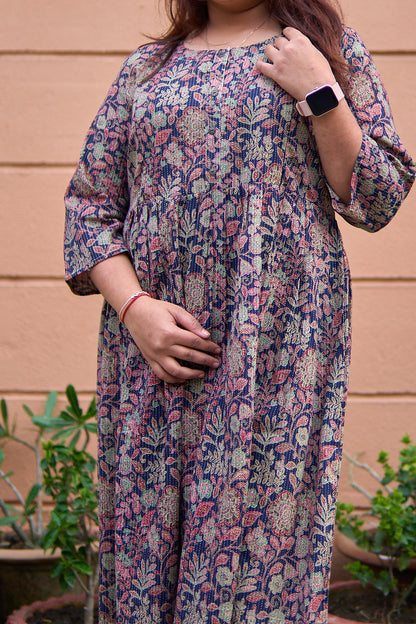 Maalavi-Navy cotton katha flower print maternity and nursing kurta