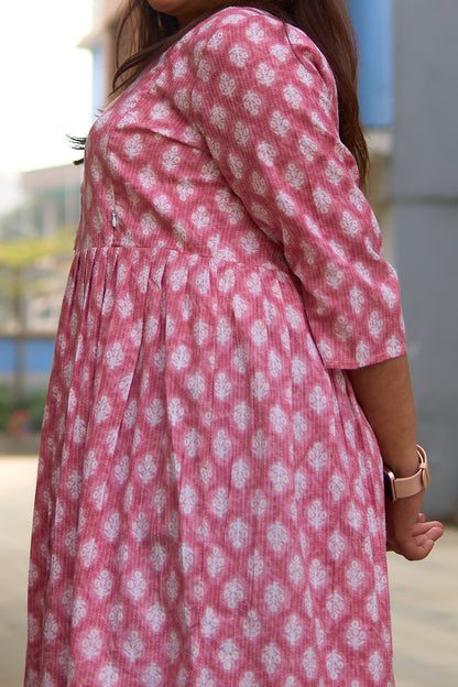 Manika-Pink and white booti cotton katha maternity and nursing kurta