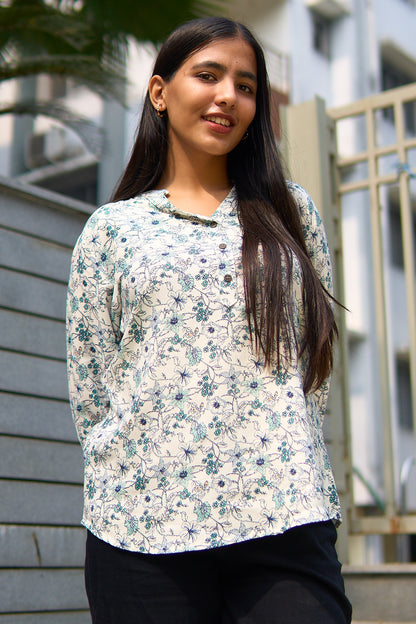 Pranavi-Elegant floral jaal print